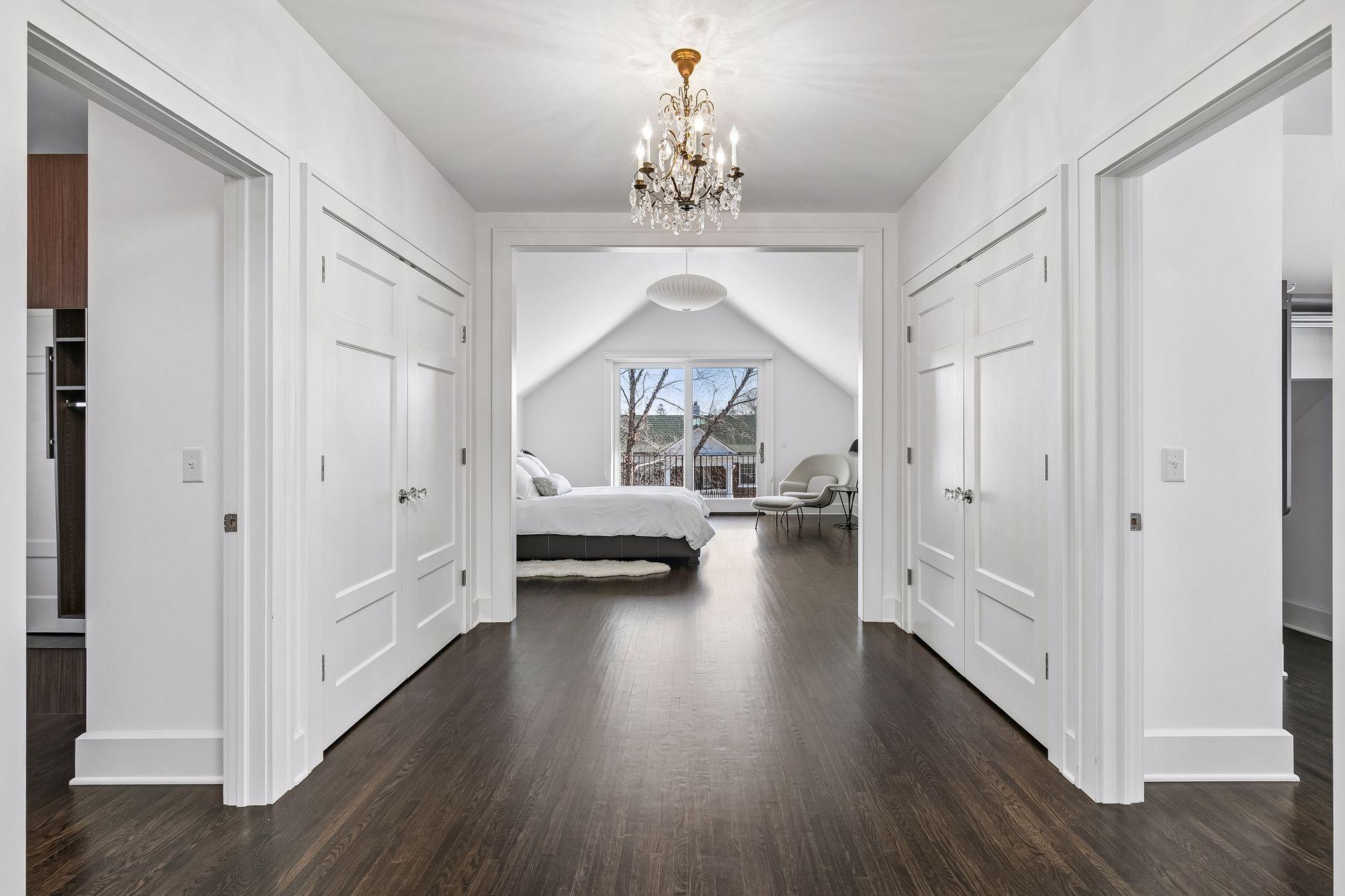 2310 Humboldt Avenue S