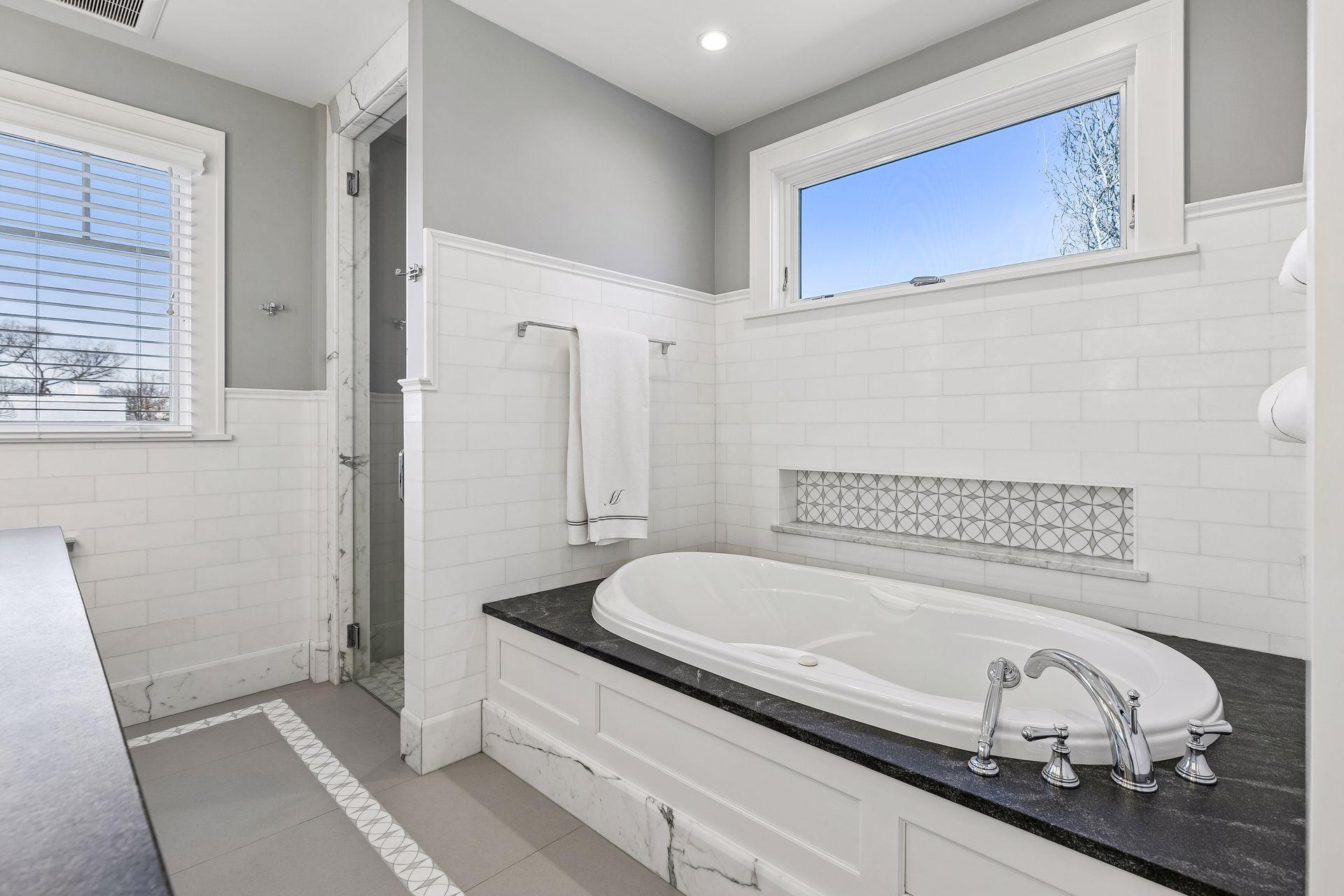 2310 Humboldt Avenue S