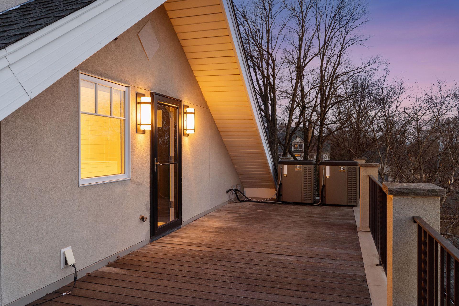 2310 Humboldt Avenue S