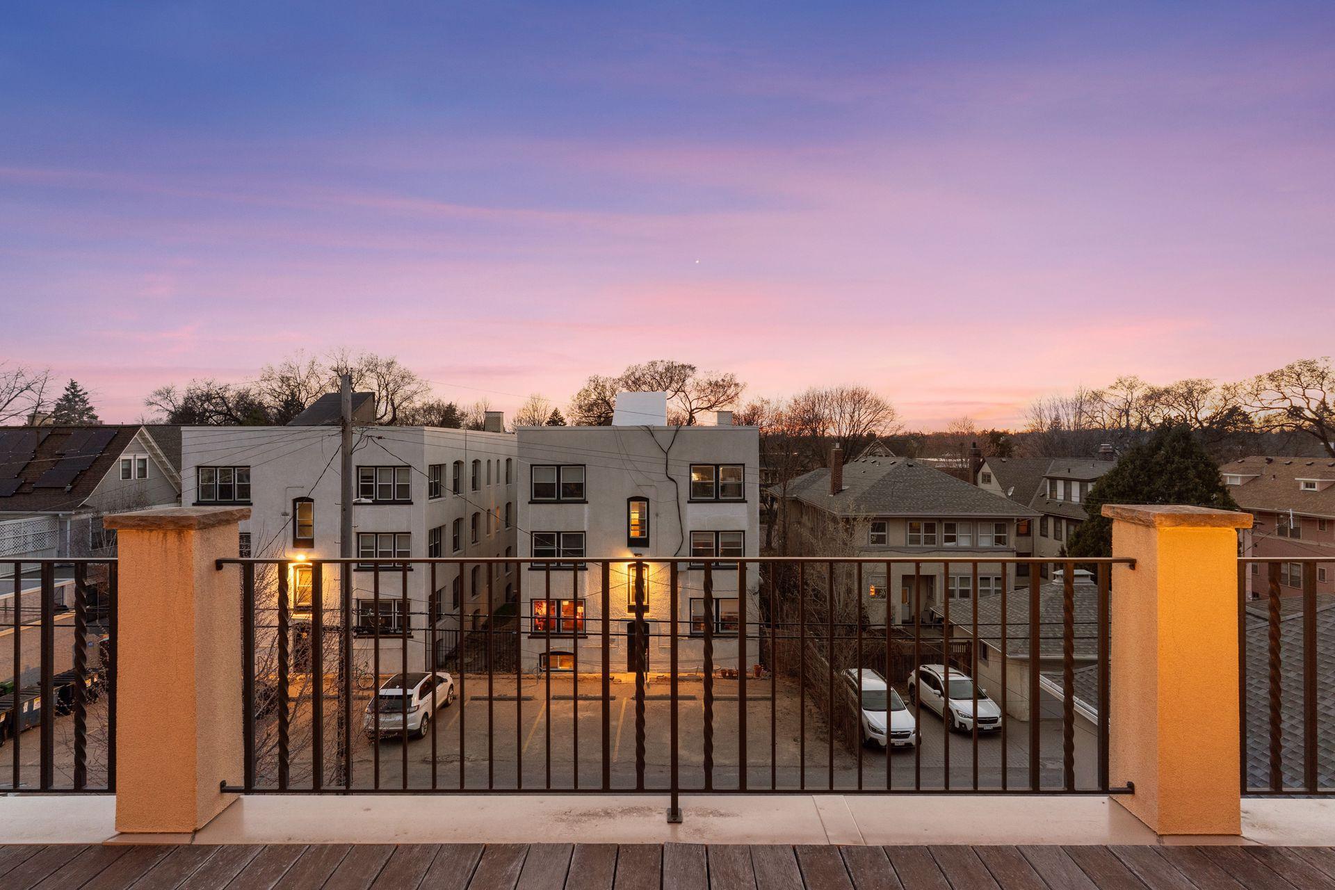 2310 Humboldt Avenue S