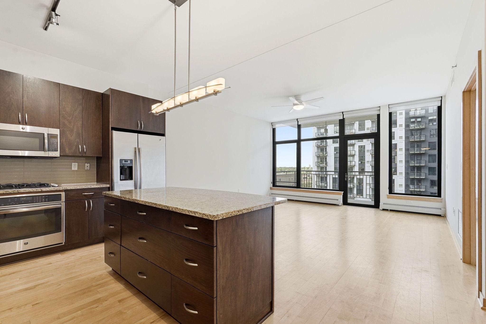 1120 S 2nd Street Unit: 604