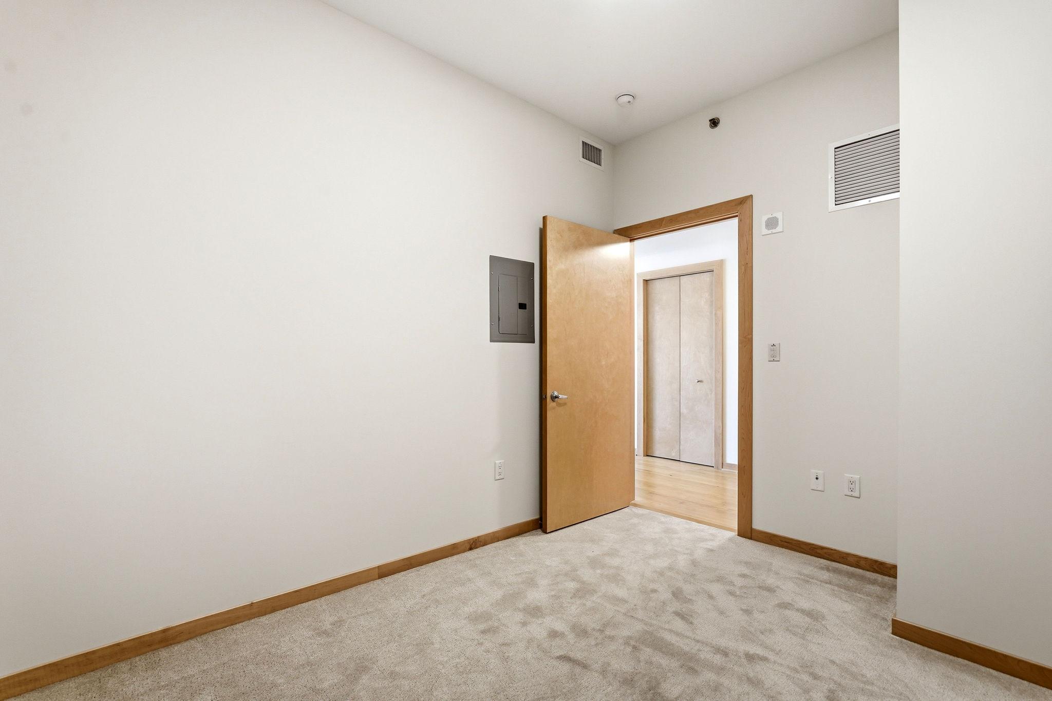 1120 S 2nd Street Unit: 604