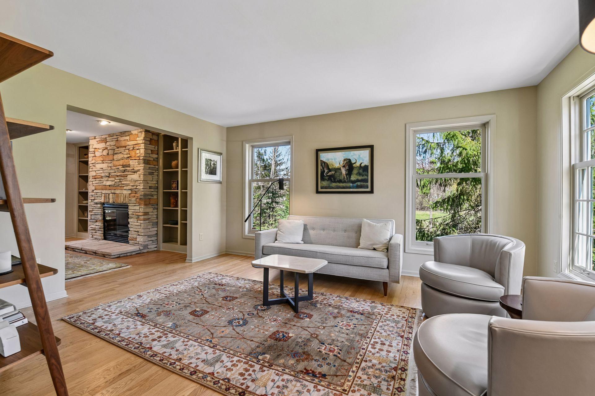 13860 Lake Street Extension