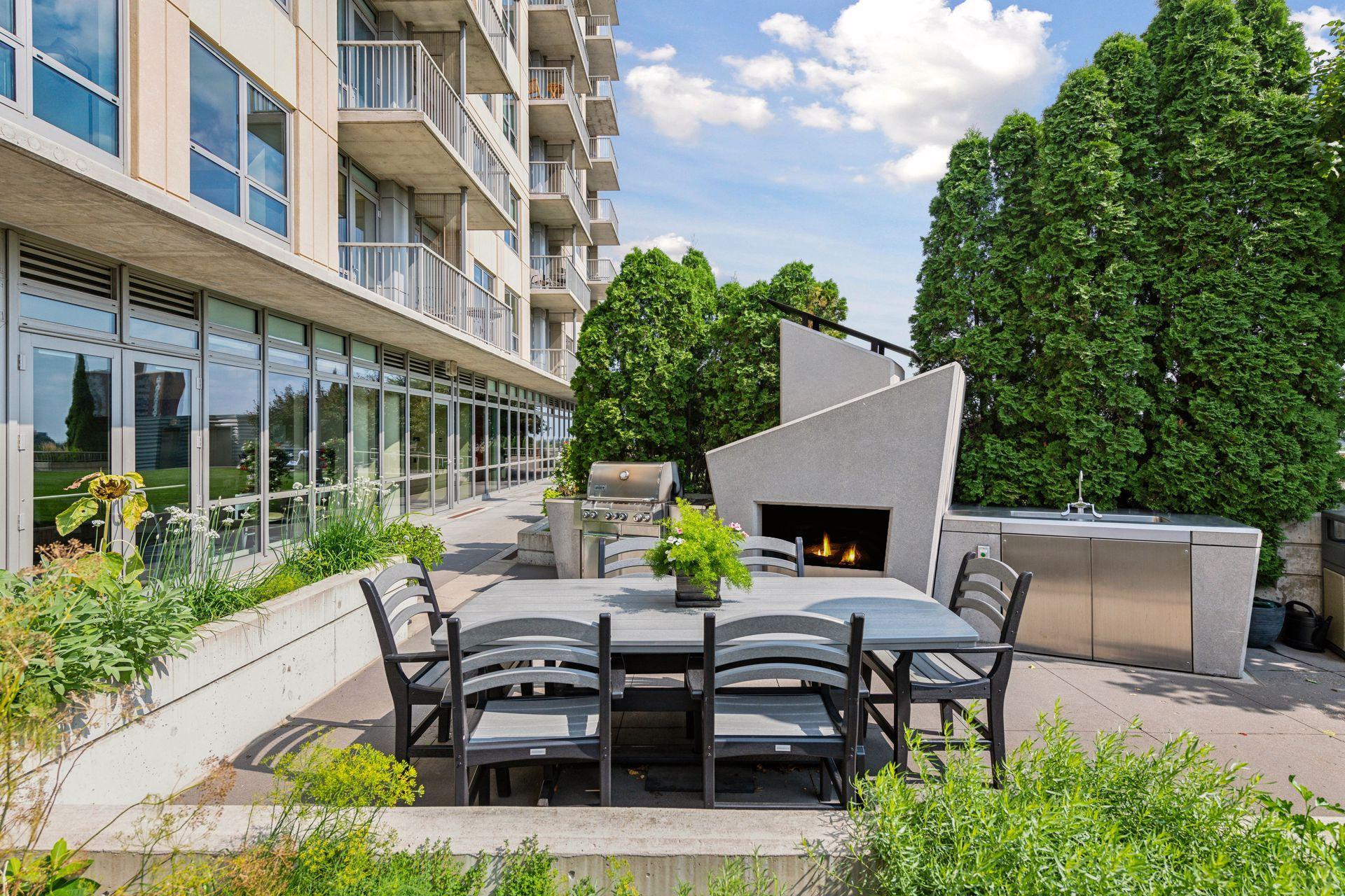 929 Portland Avenue Unit: 2007