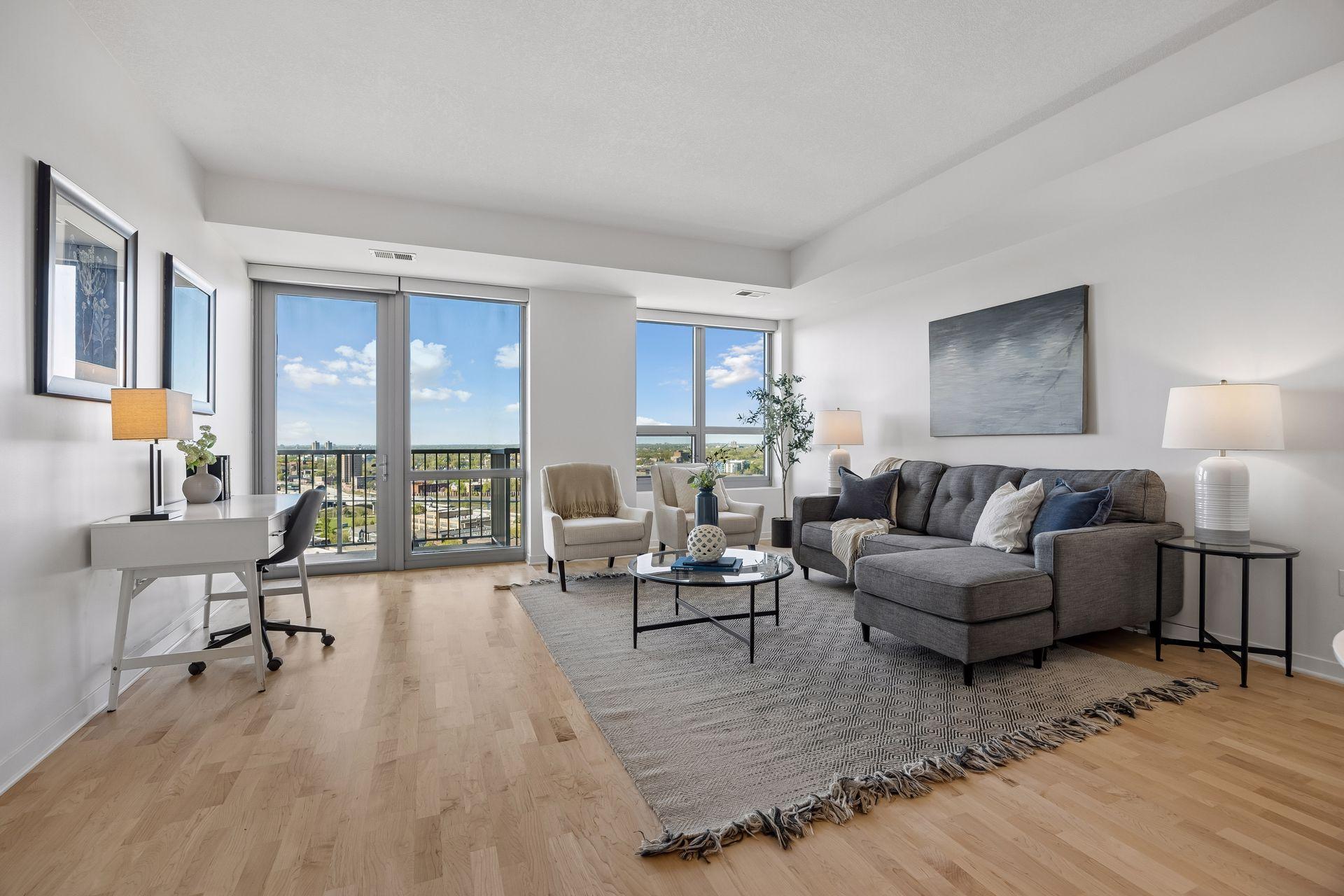 929 Portland Avenue Unit: 2007