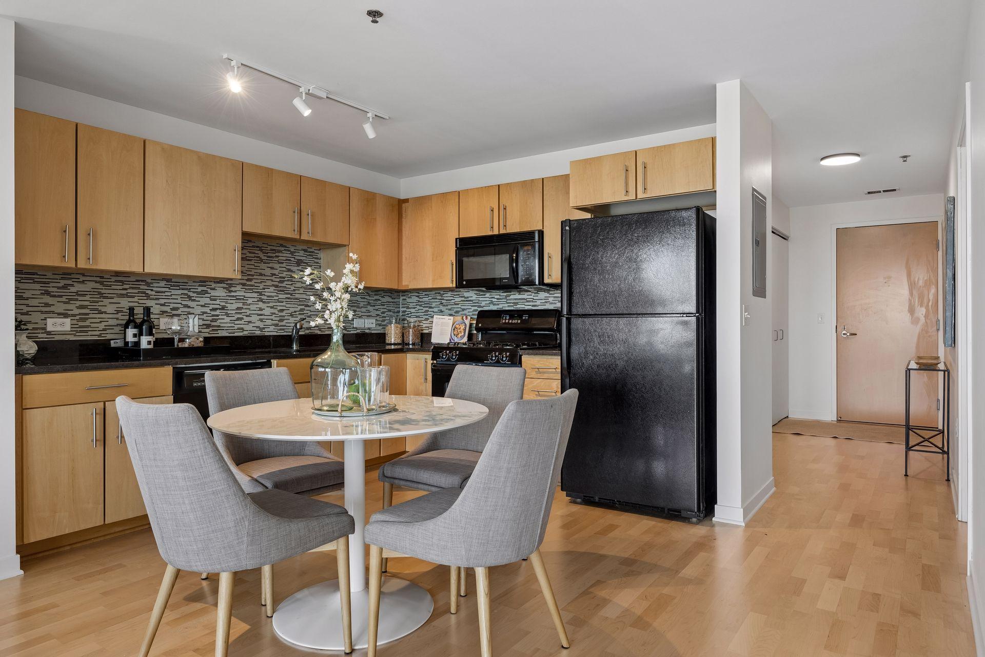 929 Portland Avenue Unit: 2007