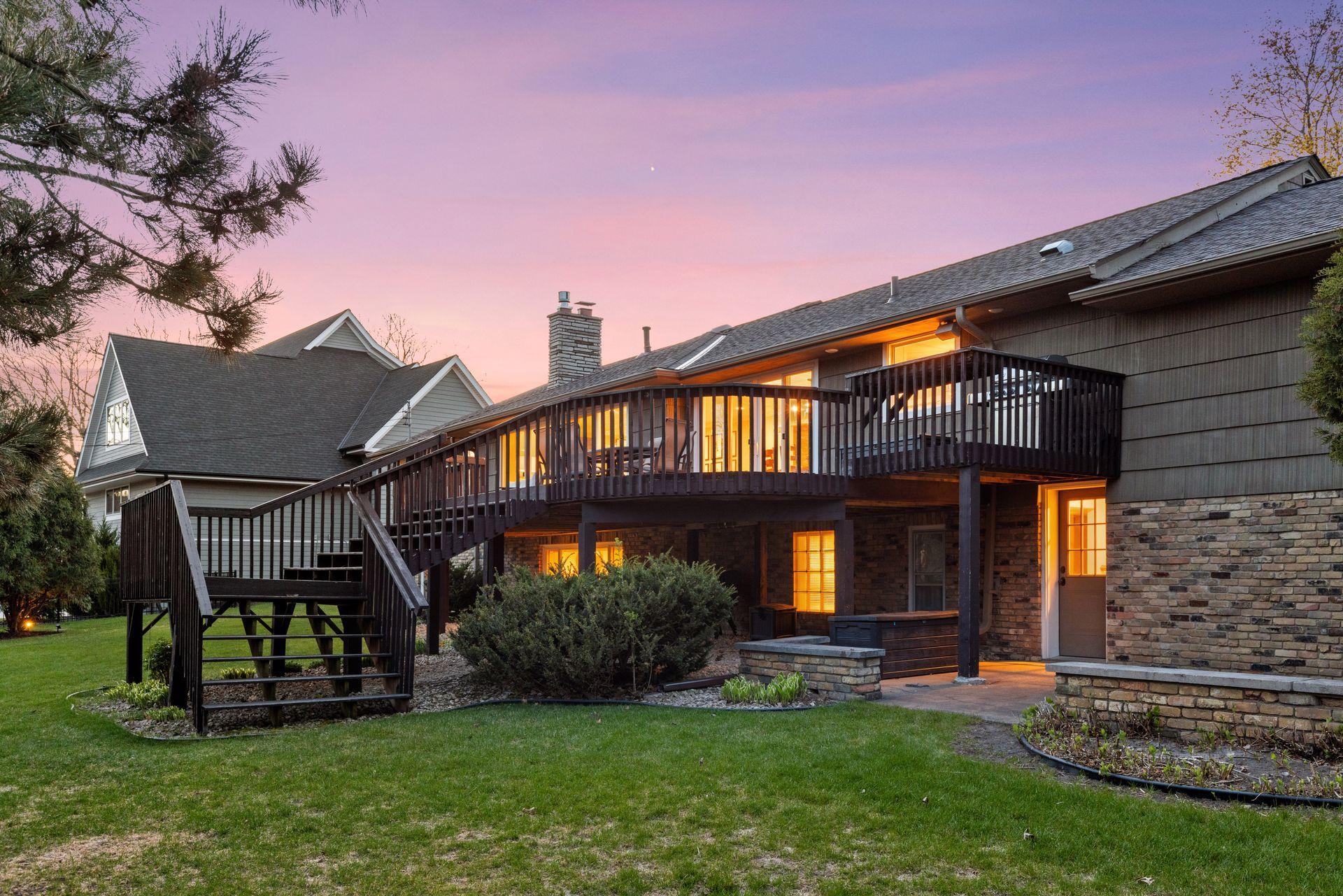 6233 Knoll Drive