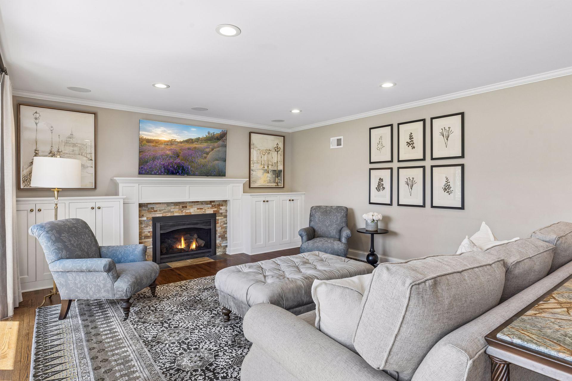 6233 Knoll Drive