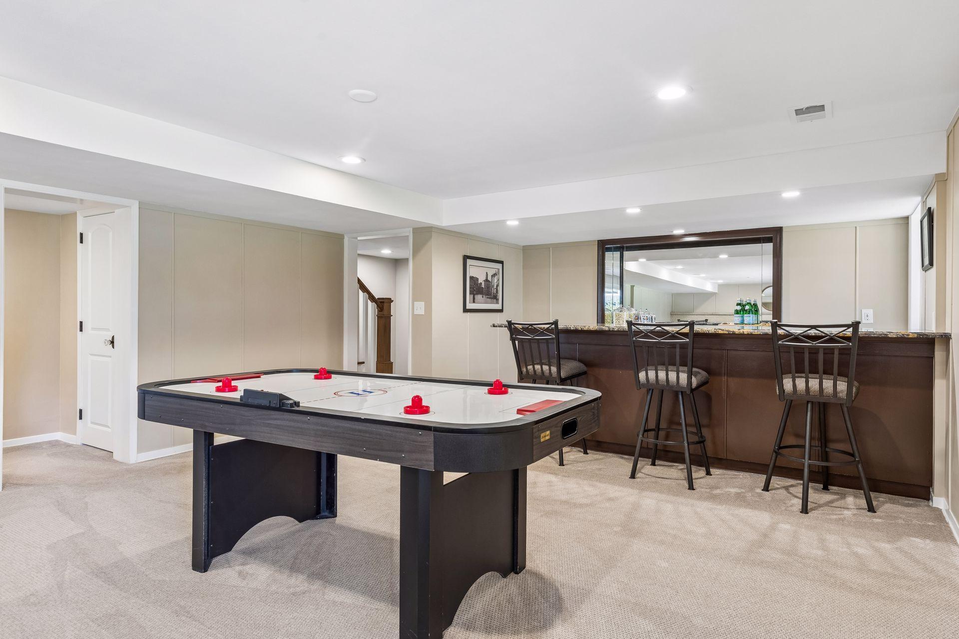 6233 Knoll Drive