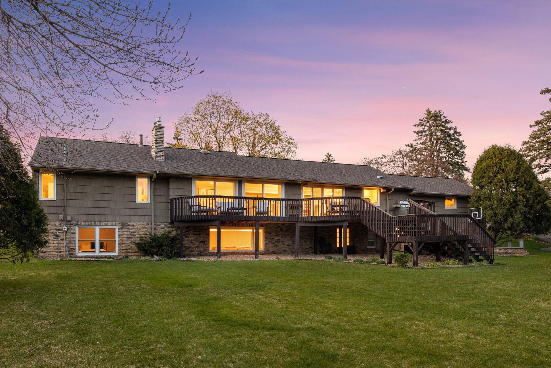 6233 Knoll Drive