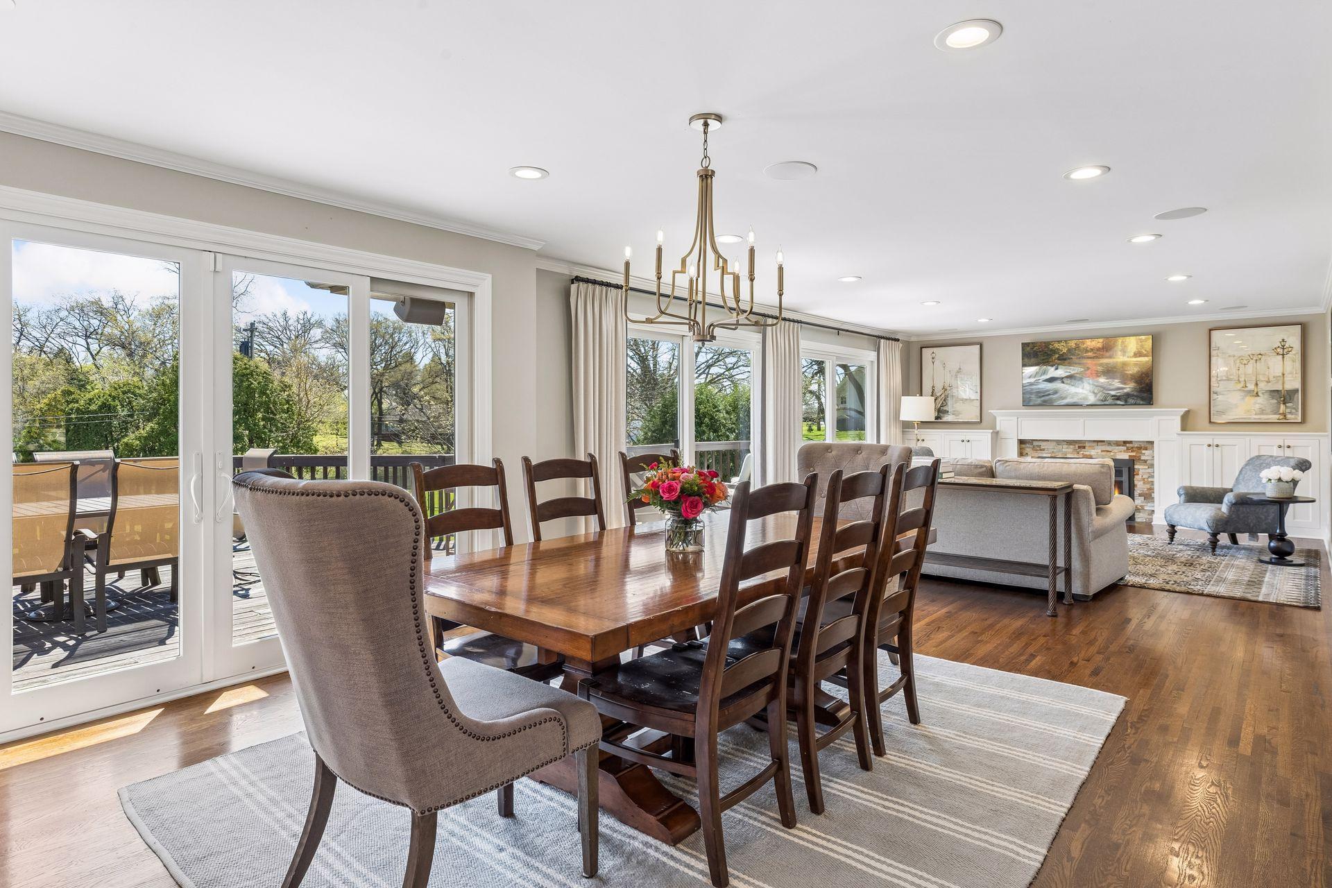 6233 Knoll Drive