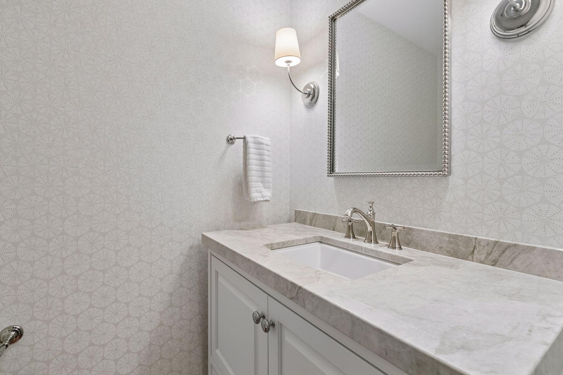 100 3rd Avenue S Unit: 1102