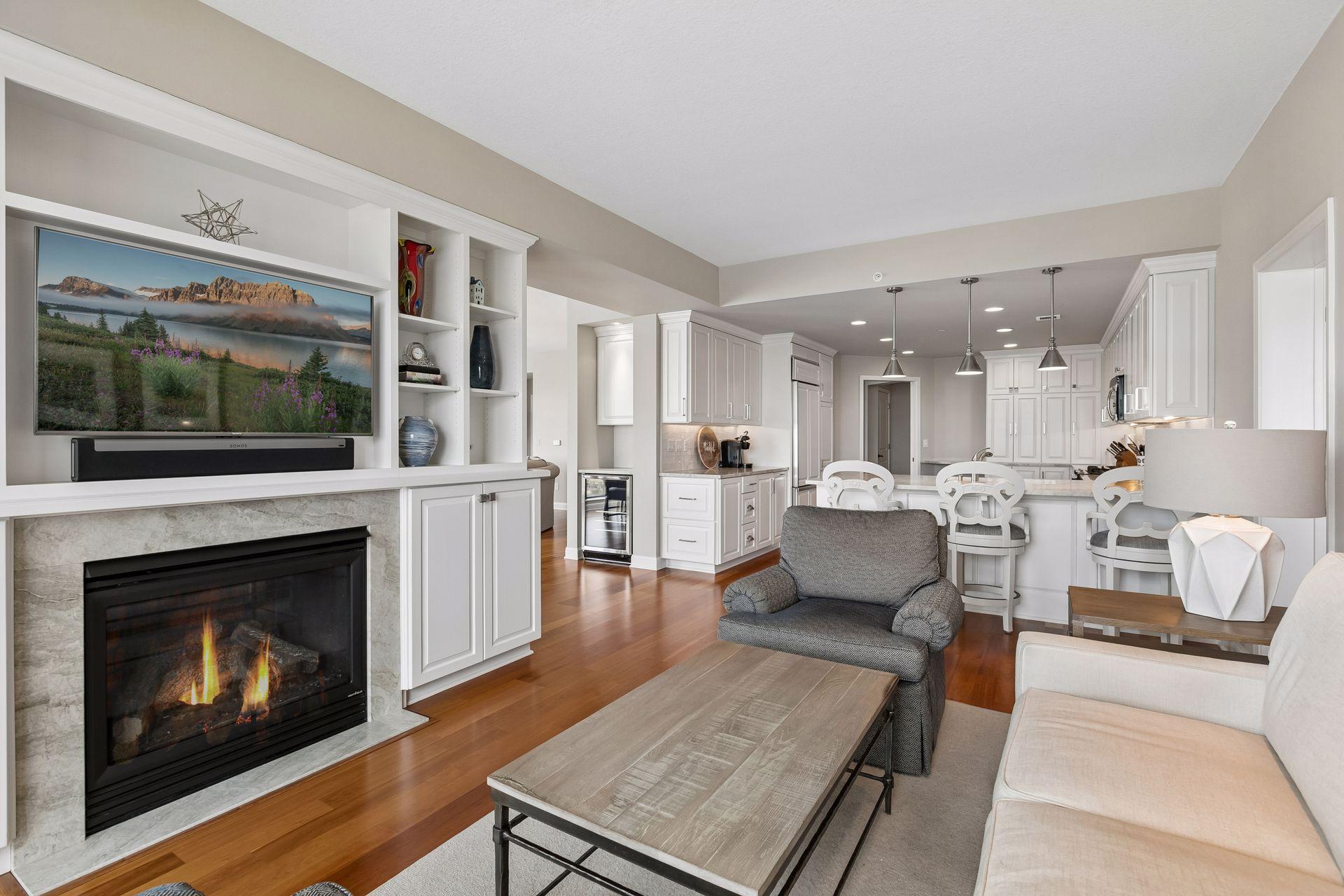 100 3rd Avenue S Unit: 1102
