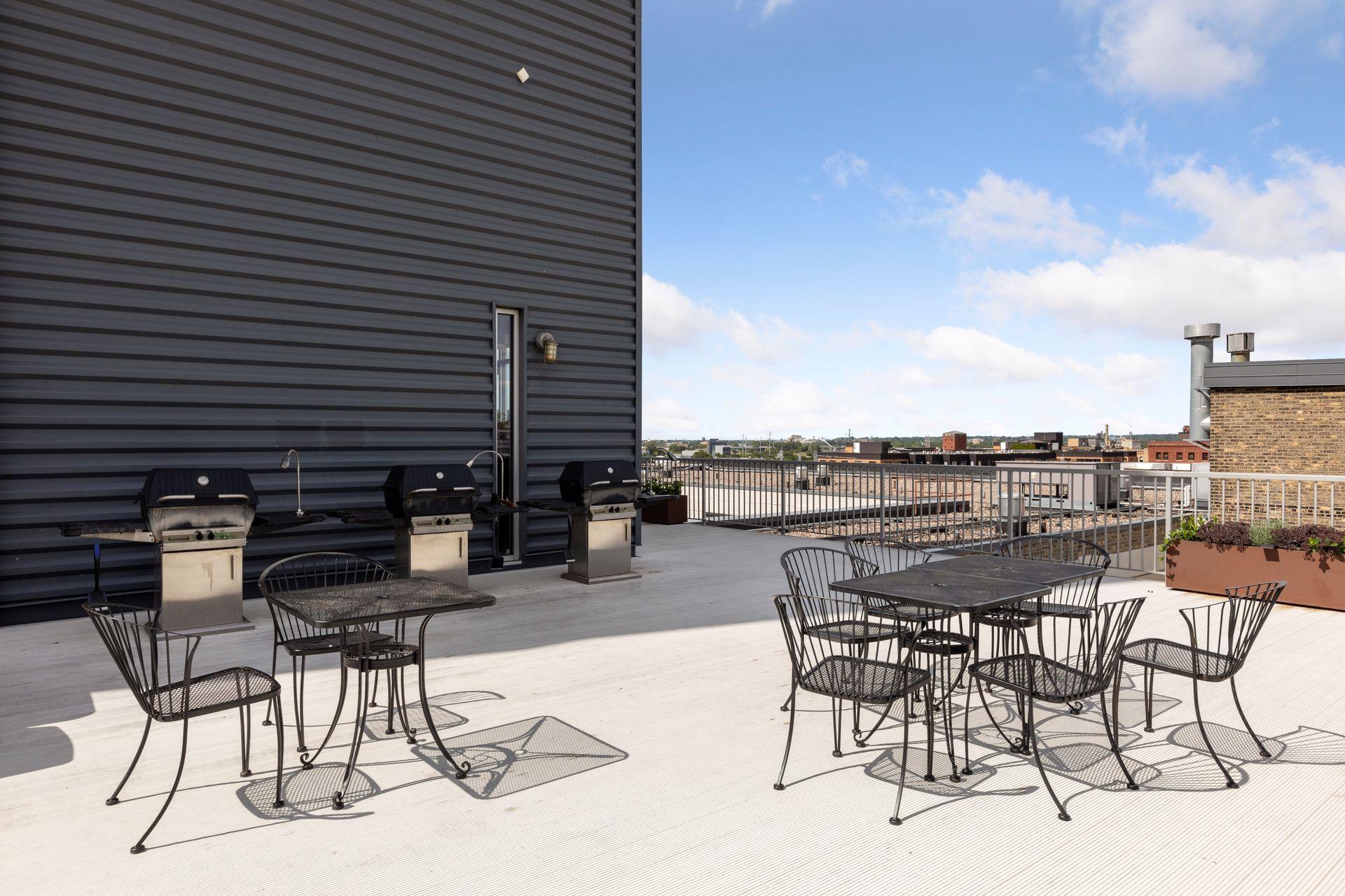 700 Washington Avenue N Unit: 419