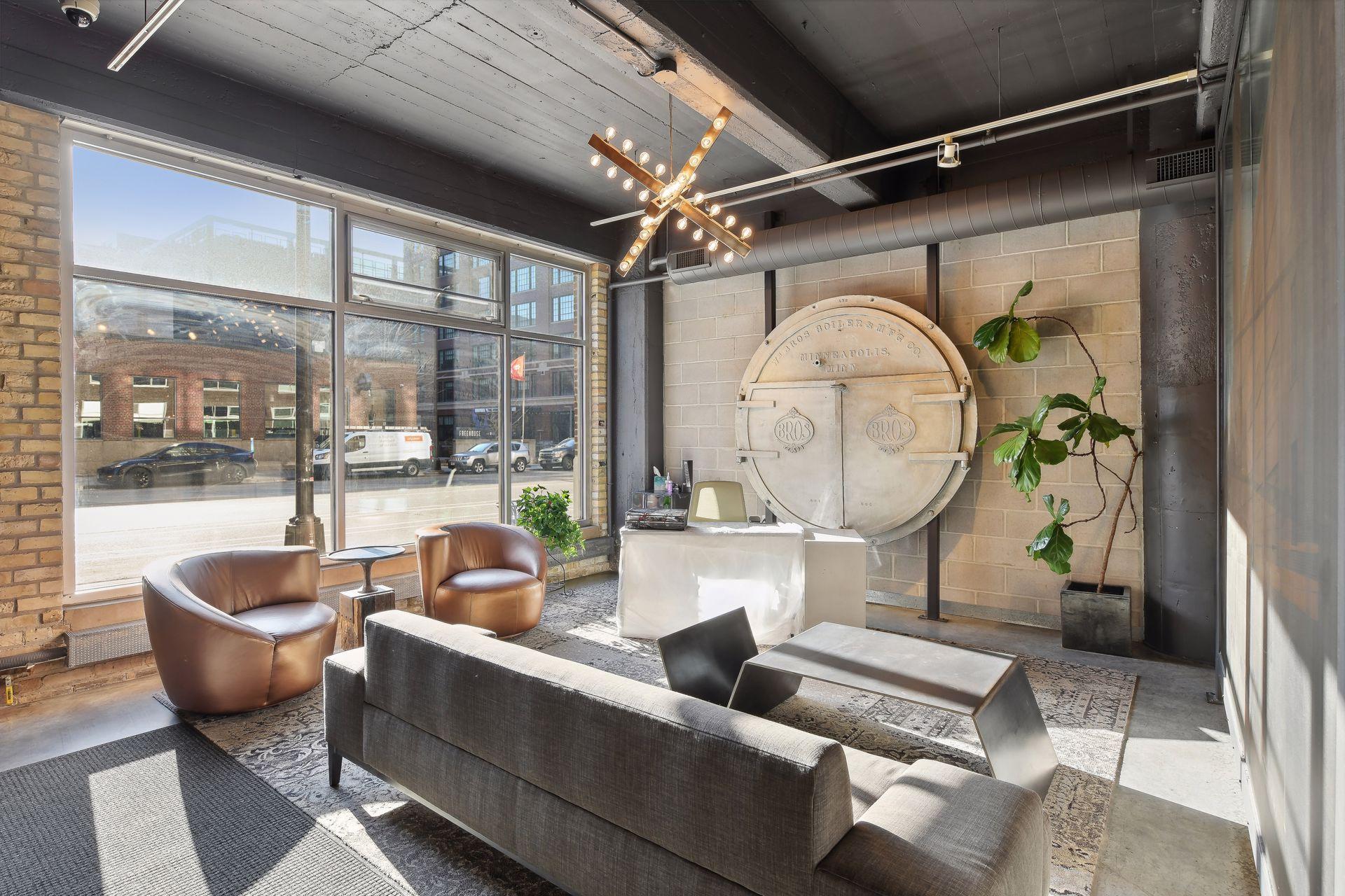 700 Washington Avenue N Unit: 419