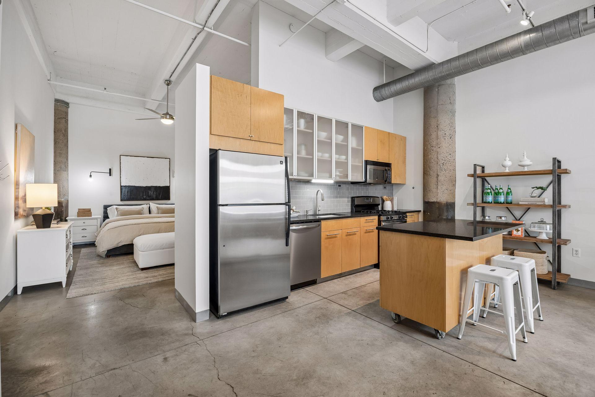 700 Washington Avenue N Unit: 419