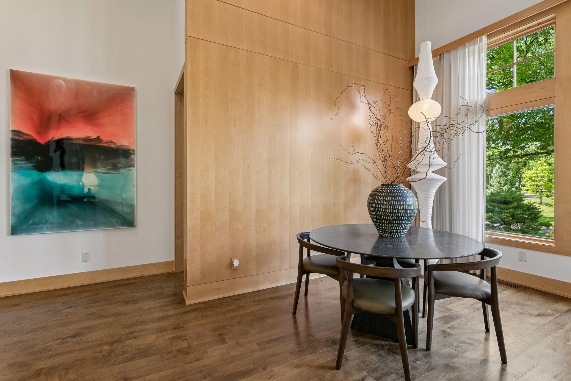 3225 W 38th Street
