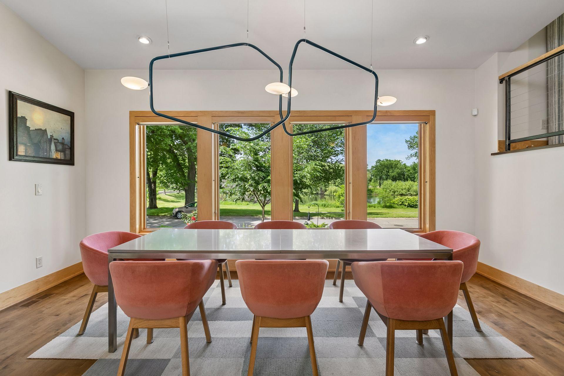 3225 W 38th Street