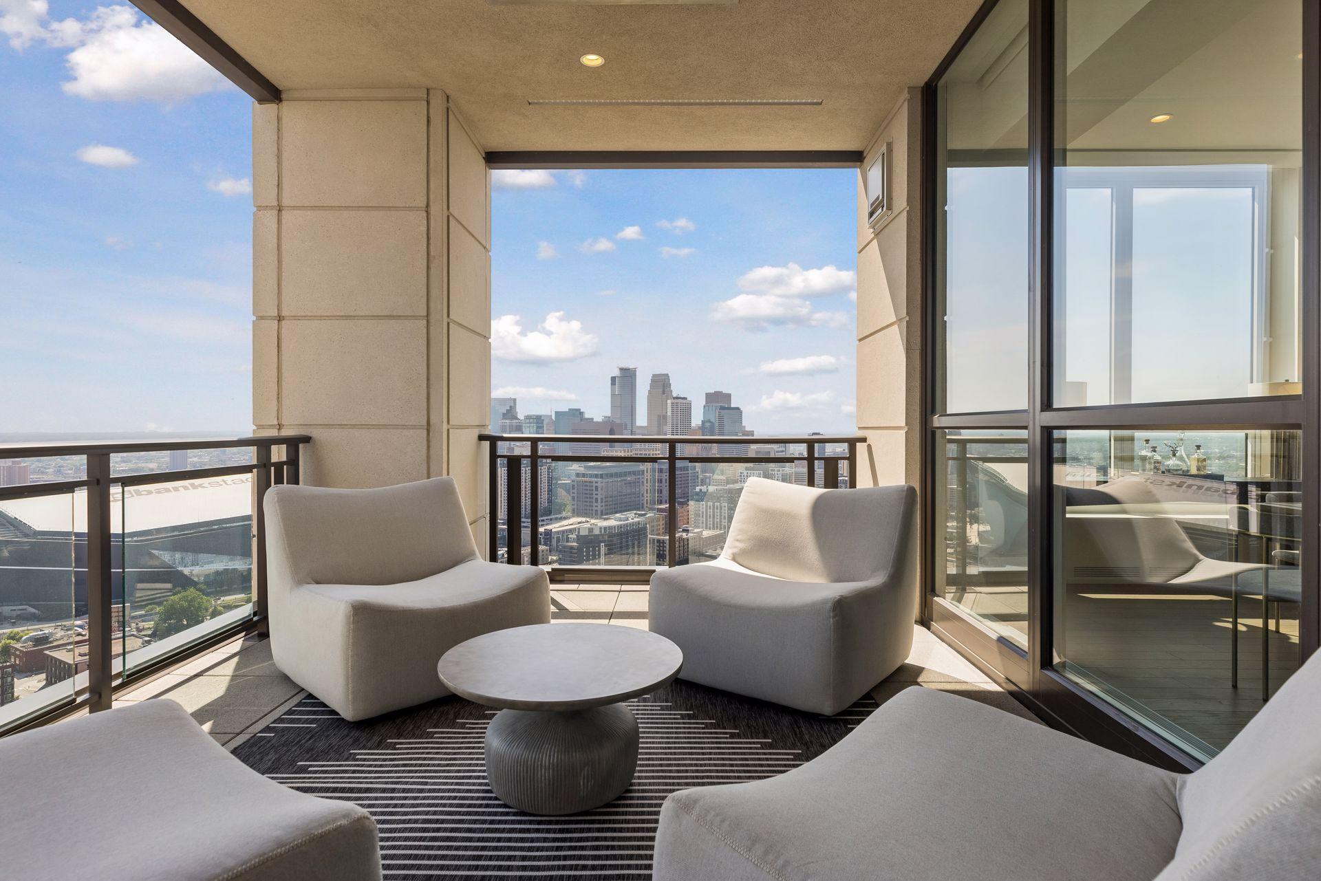 1111 W River Parkway Unit: 34B