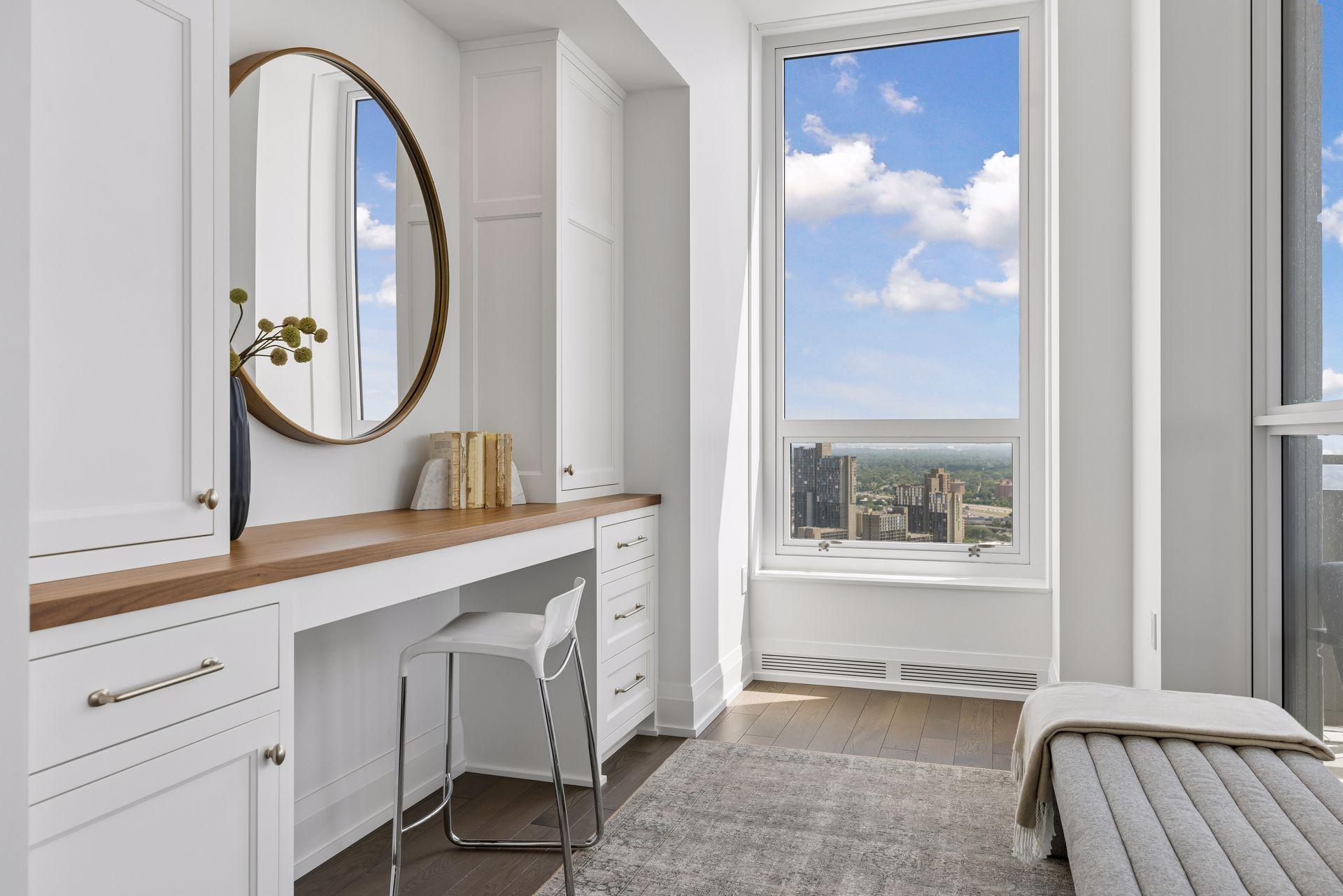 1111 W River Parkway Unit: 34B