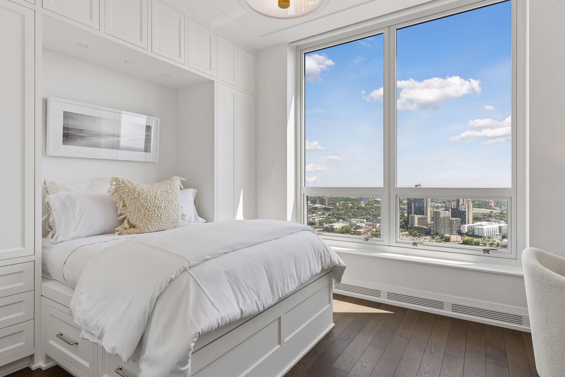 1111 W River Parkway Unit: 34B