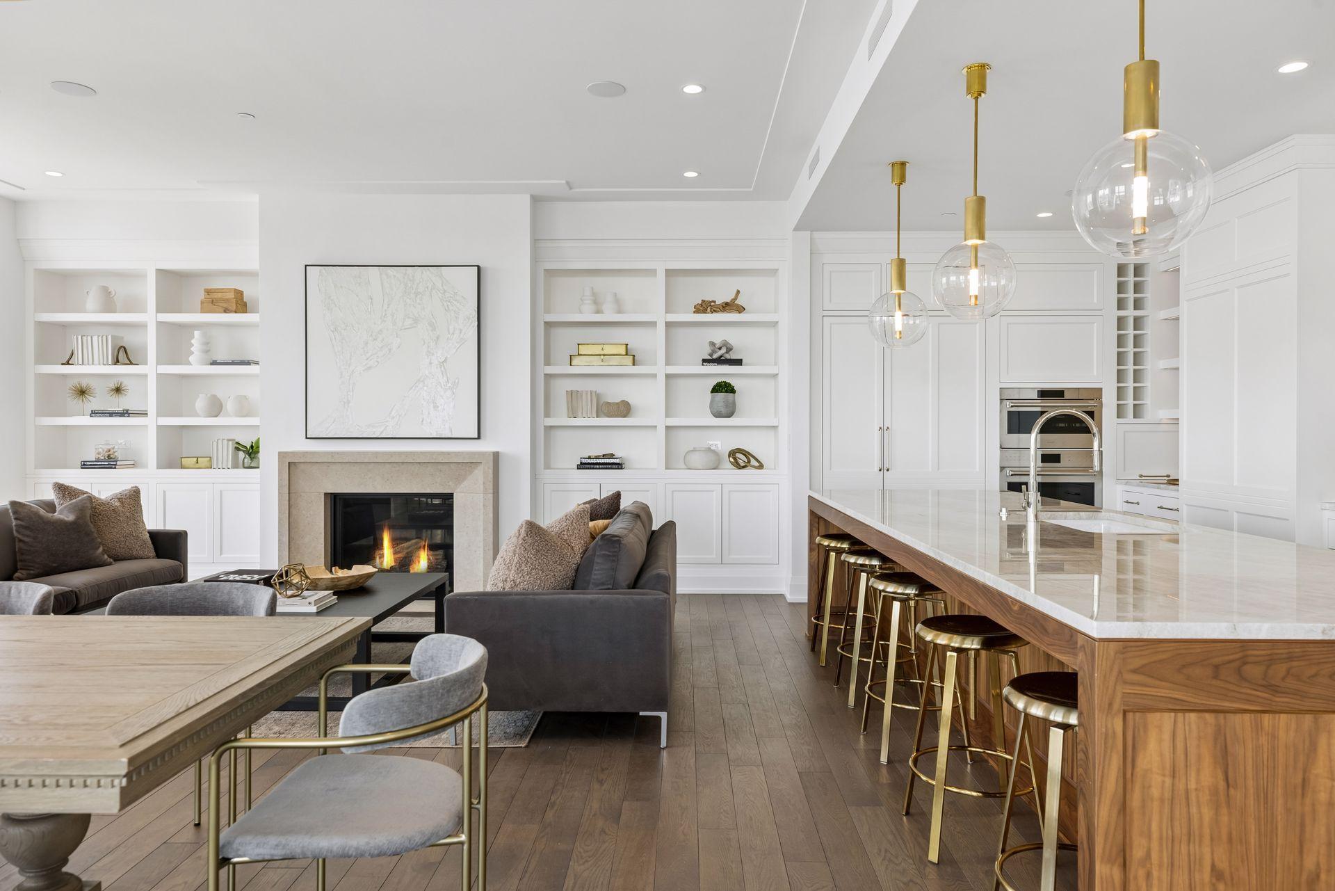 1111 W River Parkway Unit: 34B
