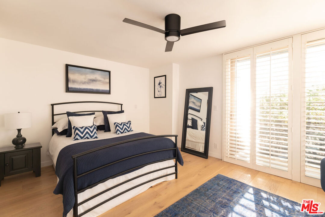 2019 S Bentley Ave Unit: 3