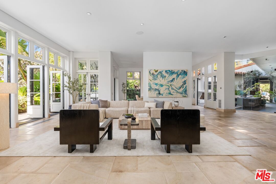 10288 Century Woods Dr