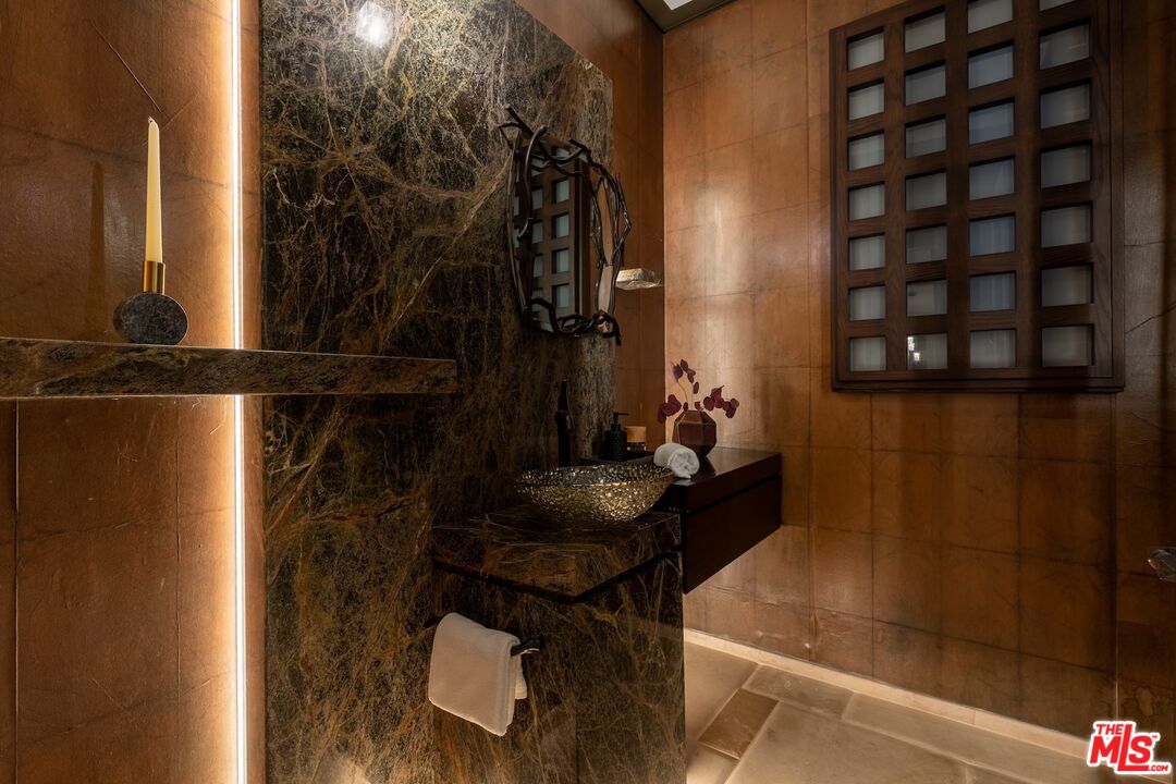 10288 Century Woods Dr