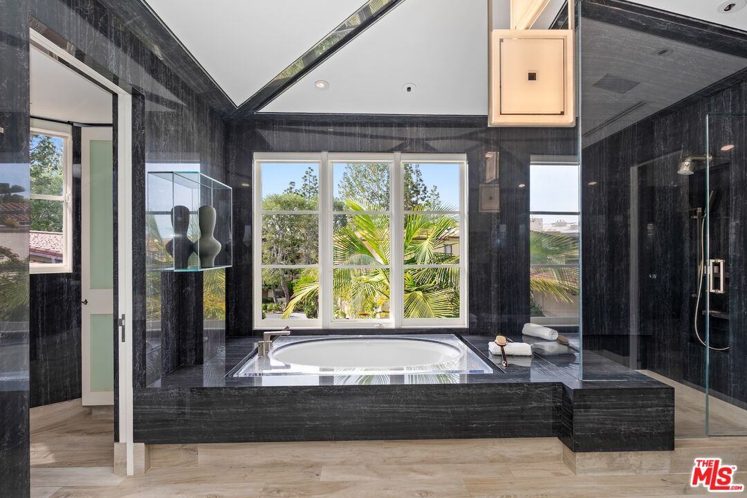 10288 Century Woods Dr