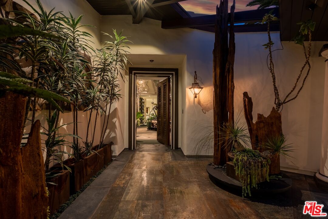 10288 Century Woods Dr