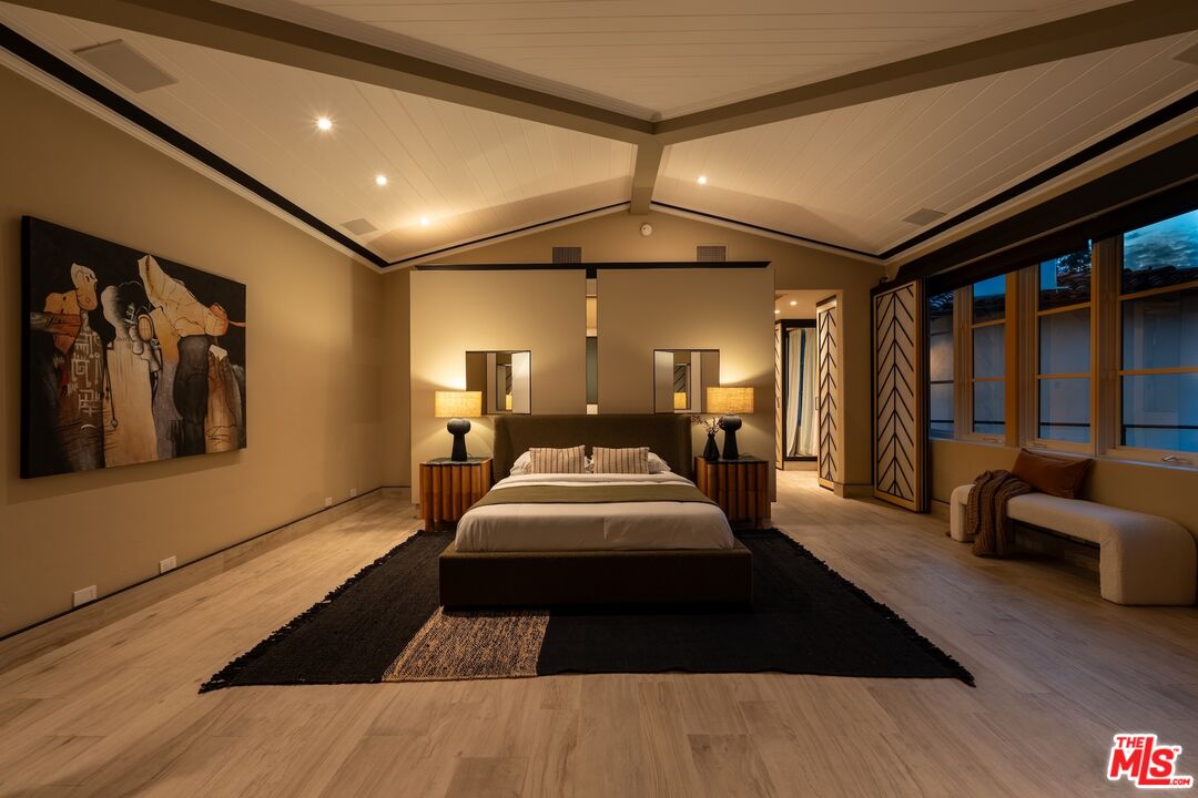 10288 Century Woods Dr