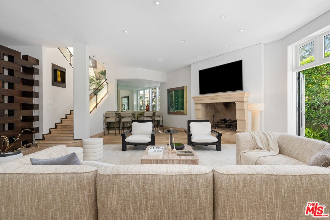 10288 Century Woods Dr