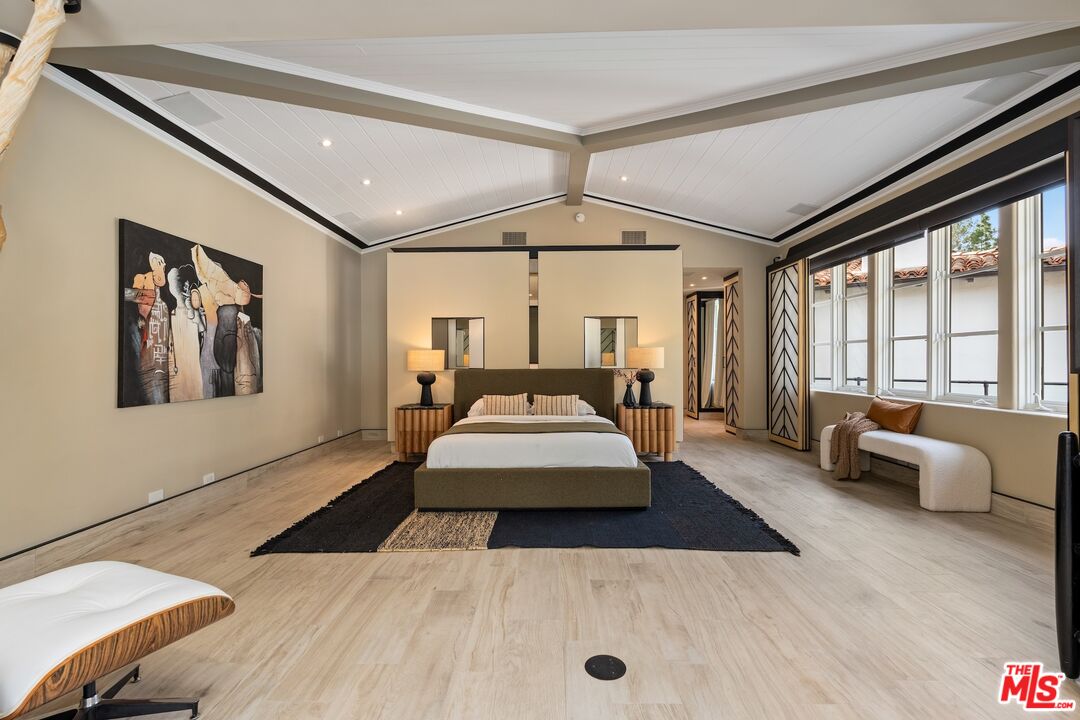 10288 Century Woods Dr