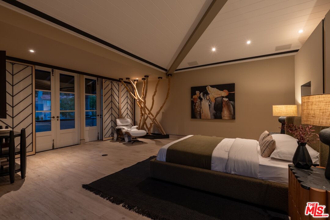 10288 Century Woods Dr