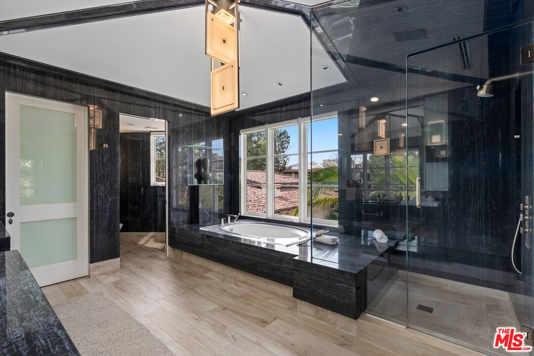 10288 Century Woods Dr