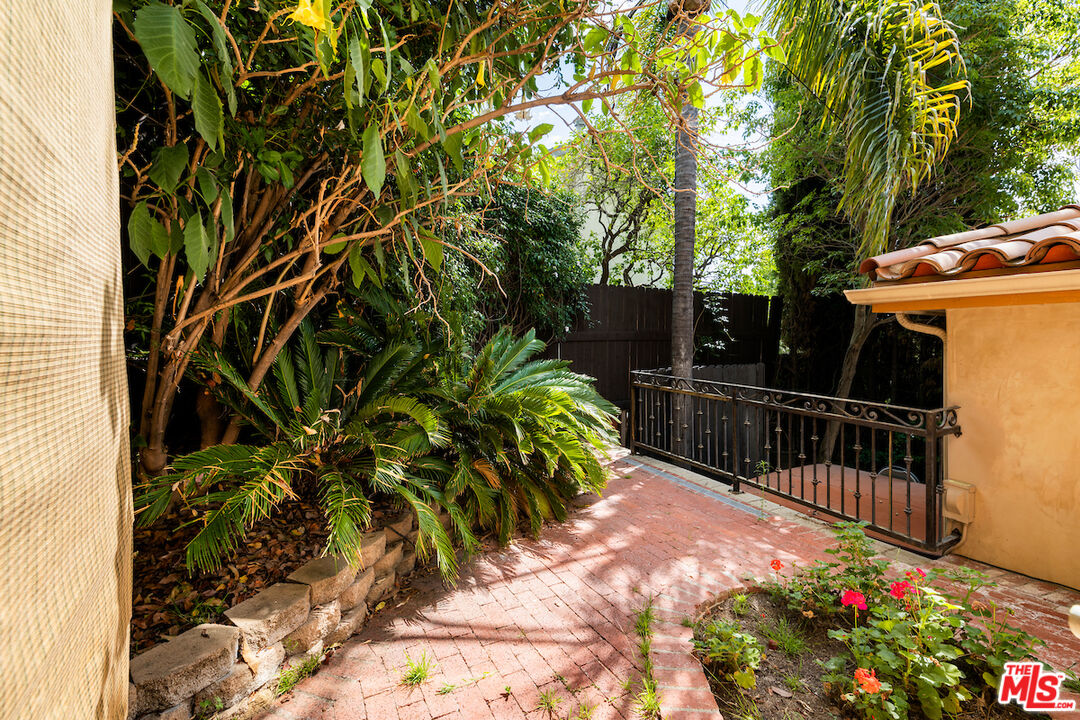 2604 Rutherford Dr