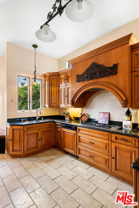 2604 Rutherford Dr