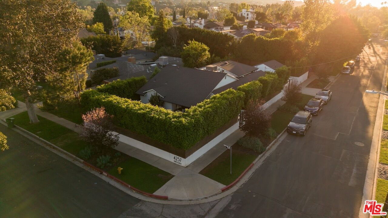 4257 Shadyglade Ave