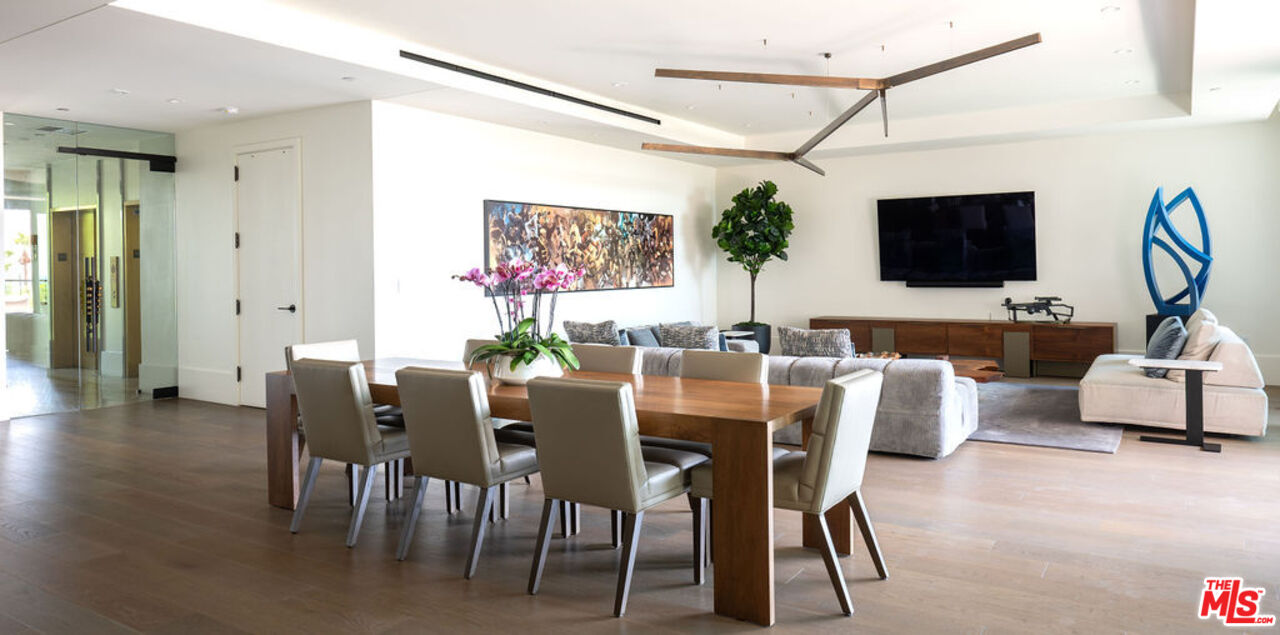 8420 W Sunset Blvd Unit: 602