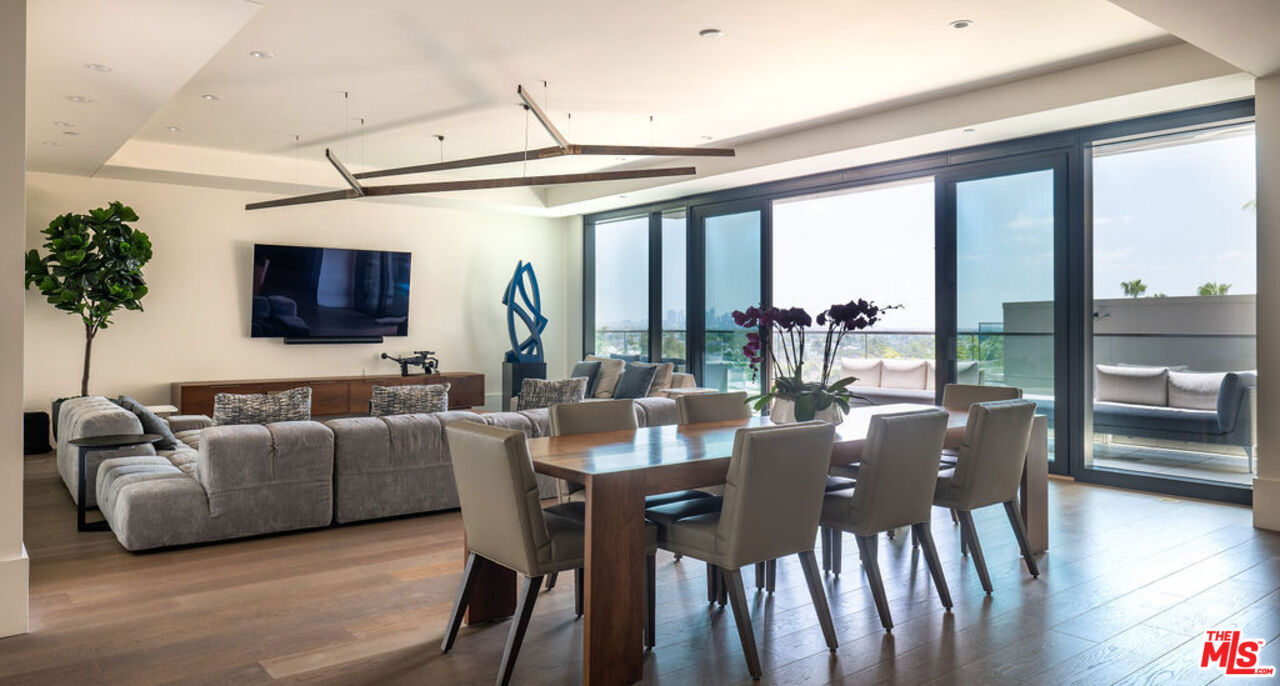 8420 W Sunset Blvd Unit: 602