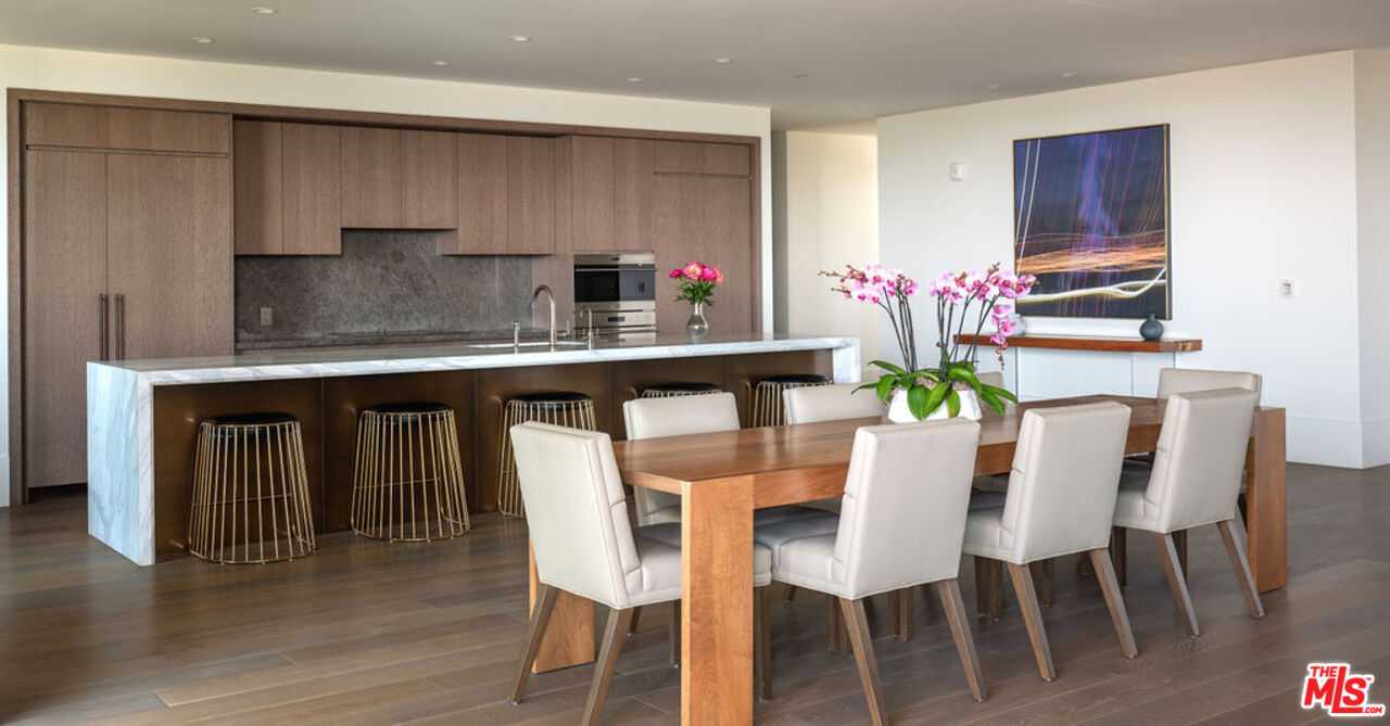 8420 W Sunset Blvd Unit: 602