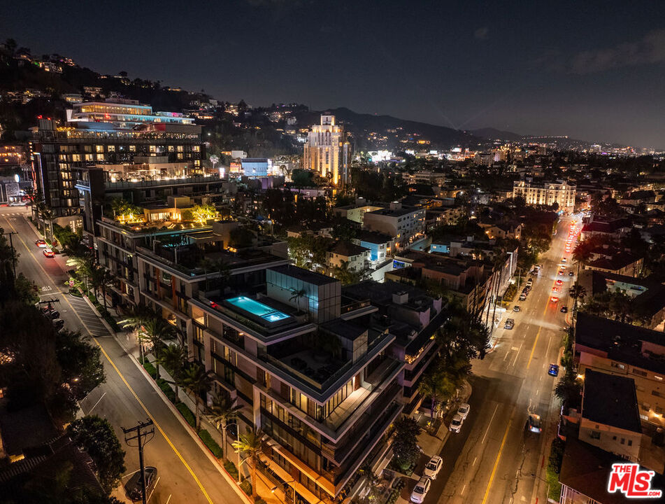 8420 Sunset Blvd Unit: 602