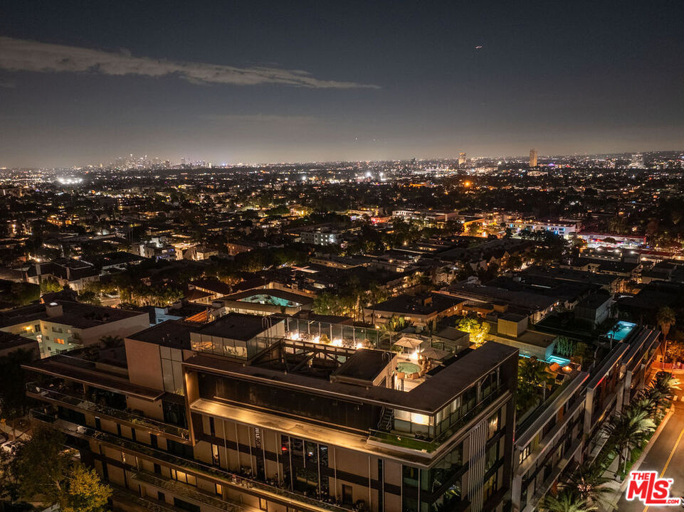 8420 Sunset Blvd Unit: 602