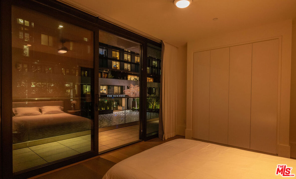 8420 Sunset Blvd Unit: 602