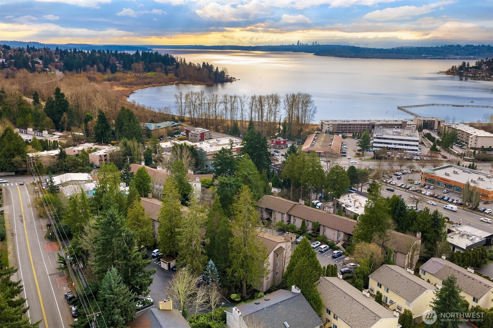 11639 100th Avenue NE Unit: B7