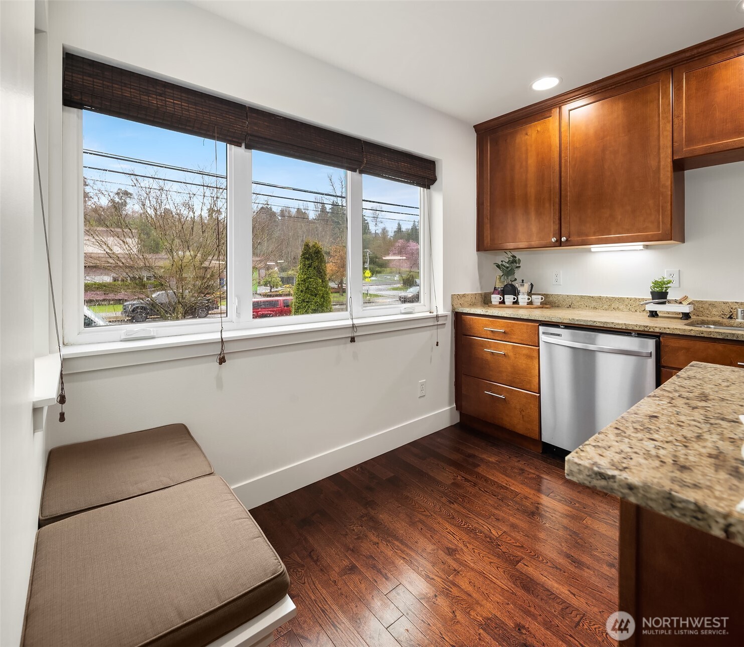 5955 Delridge Way SW