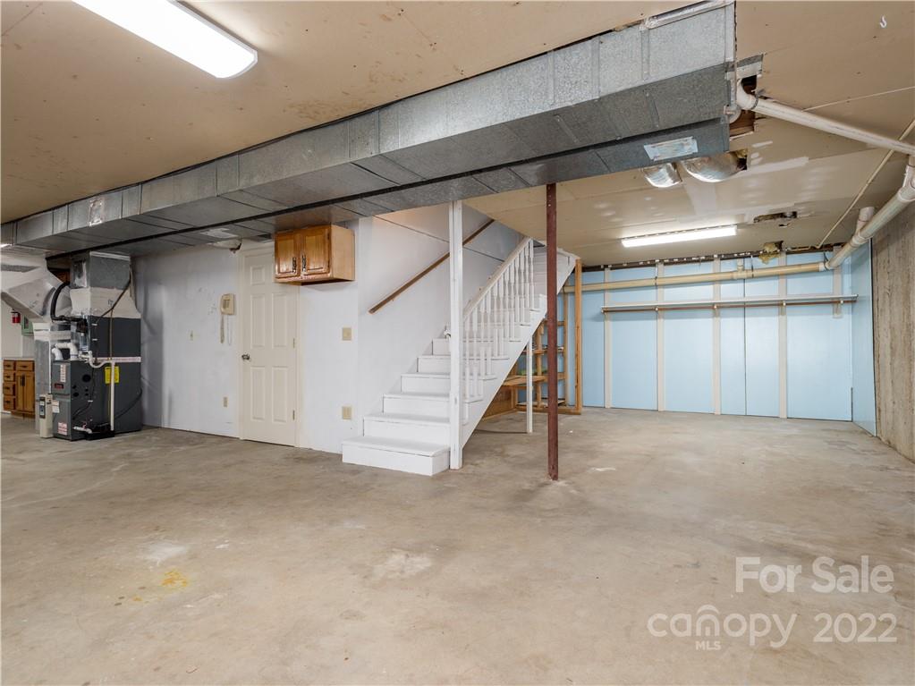 449 Holiday Drive
