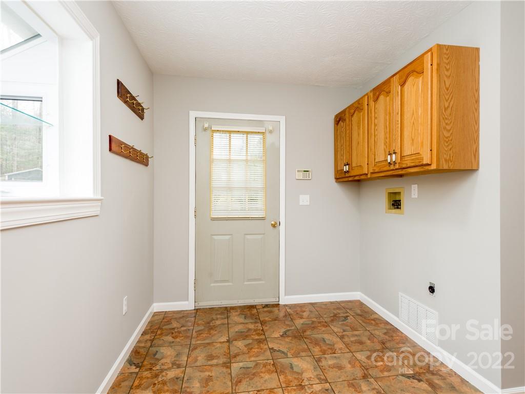 449 Holiday Drive