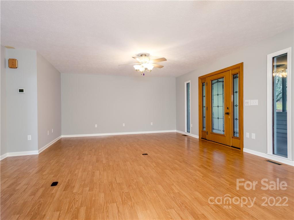 449 Holiday Drive